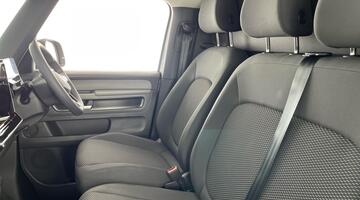 2025 Volkswagen Pro 79kWh Commerce Auto 5-door (Silver) - Image: 33