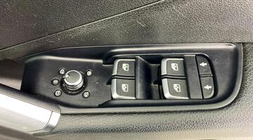 2019 Audi 2.0 TFSI 40 S line S Tronic quattro Euro 6 5-door (Grey) - Image: 19