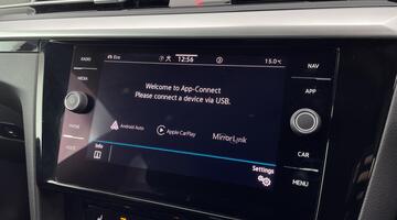 2024 Volkswagen TSI 13kWh R-Line Shooting Brake DSG Euro 6 5-door (Black) - Image: 30