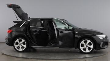 2022 Audi TFSI 35 S line Sportback Euro 6 5-door (Black) - Image: 10