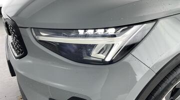 2025 Volvo 2.0 B4 MHEV Plus DCT Auto Euro 6 5-door (Grey) - Image: 39