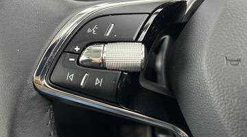 2024 Škoda 2.0 TDI SE DSG Euro 6 5-door (White) - Image: 17