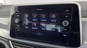 2022 Volkswagen TSI Style DSG Euro 6 5-door (Black) - Image: 18