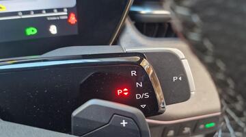 2025 Audi E-hybrid Launch Edition Sportback S Tronic Euro 6 5-door 26kWh (White) - Image: 18