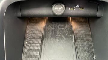 2025 Volvo 2.0 B4 MHEV Ultra Dark DCT Auto Euro 6 5-door (Grey) - Image: 26