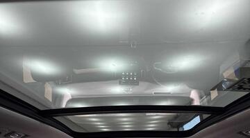 2025 Volvo 2.0 T8 18.8kWh Ultra Dark Auto Euro 6 5-door (Black) - Image: 18