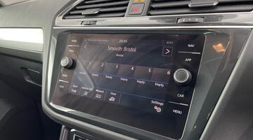 2018 Volkswagen 2.0 TDI SE Navigation DSG Euro 6 5-door (Grey) - Image: 26