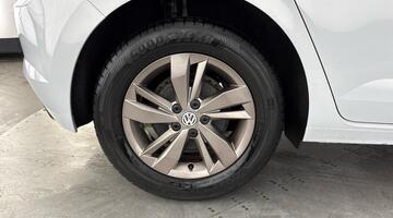 2020 Volkswagen 1.0 TSI Match Euro 6 5-door (Silver) - Image: 16