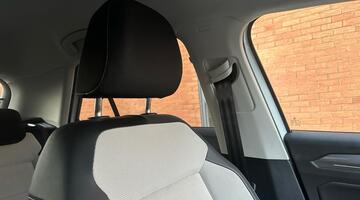 2024 Volkswagen TSI Style DSG Euro 6 5-door (White) - Image: 25