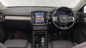 2025 Volvo 2.0 B3 MHEV Ultra Bright DCT Auto Euro 6 5-door (Blue) - Image: 8