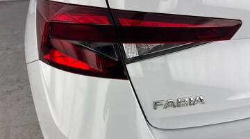 2023 Škoda 1.0 TSI SE L Euro 6 5-door (White) - Image: 32