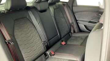 2025 Audi 100kWh Launch Edition Auto quattro 5-door (Grey) - Image: 27