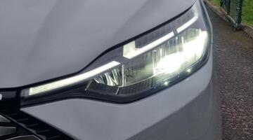 2025 Ford 340 65kWh Titanium Auto L1 5-door (Grey) - Image: 25