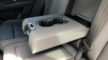 2025 Audi 2.0 TDI Launch Edition S Tronic quattro Euro 6 5-door (Black) - Image: 25