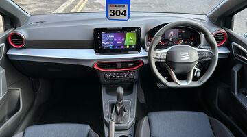 2025 SEAT 1.0 TSI FR DSG Euro 6 5-door (Blue) - Image: 9