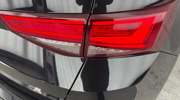 2022 SEAT 2.0 TDI FR Sport Euro 6 5-door (Black) - Image: 33