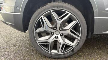 2025 SEAT TSI EVO FR Sport DSG Euro 6 5-door (Grey) - Image: 10