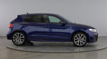 2025 Audi 1.0 TFSI 30 S line Sportback S Tronic Euro 6 5-door (Blue) - Image: 4