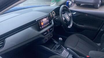 2022 Škoda 1.0 TSI SE Euro 6 5-door (Blue) - Image: 3