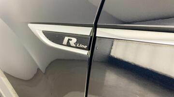 2019 Volkswagen 2.0 TDI R-Line Euro 6 5-door (Black) - Image: 35