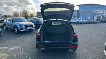 2022 Audi 2.0 TFSI 40 S line S Tronic Euro 6 5-door (Black) - Image: 19