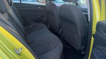 2020 Volkswagen ETSI MHEV Style DSG Euro 6 5-door (Yellow) - Image: 9