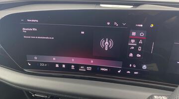 2025 Audi 100kWh S line Auto quattro 5-door (Grey) - Image: 7