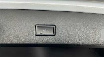 2020 Volkswagen TSI EVO R-Line Euro 6 5-door (Multicolour) - Image: 35