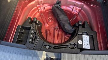 2022 Volkswagen 1.0 TSI Life Euro 6 5-door (Red) - Image: 17