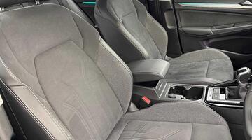 2025 Volkswagen TSI Style Euro 6 5-door (Blue) - Image: 10