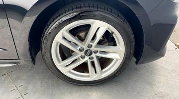 2022 Audi 1.0 TFSI 25 S line Sportback Euro 6 5-door (Black) - Image: 5