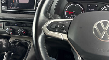 2022 Volkswagen 2.0 TDI T3Highline FWD SWB Euro 6 5-door (White) - Image: 21