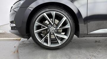 2023 Škoda 2.0 TDI SportLine Plus DSG Euro 6 5-door (Black) - Image: 42