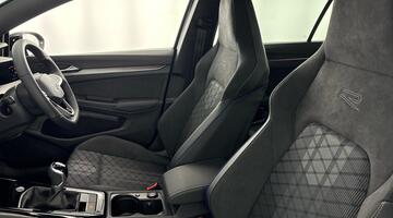 2025 Volkswagen TSI R-Line Euro 6 5-door (Black) - Image: 35