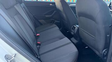 2023 Volkswagen 1.0 TSI Life Euro 6 5-door (Grey) - Image: 9