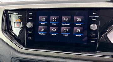 2021 Volkswagen 1.0 TSI Match Euro 6 5-door (White) - Image: 18