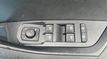 2026 Škoda TSI ACT SE Edition Euro 6 5-door (White) - Image: 23