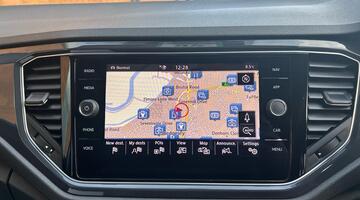 2019 Volkswagen TDI R-Line Euro 6 5-door (Blue) - Image: 35