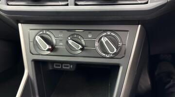 2020 Volkswagen 1.0 TSI Match Euro 6 5-door (Silver) - Image: 25