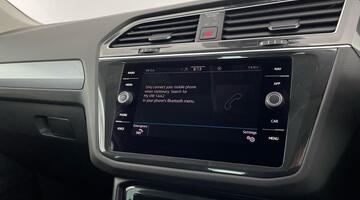 2022 Volkswagen TSI Active Euro 6 5-door (White) - Image: 26