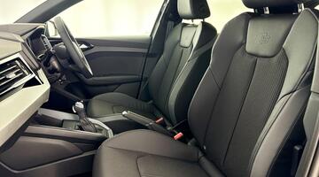 2025 Audi TFSI 35 S line Sportback S Tronic Euro 6 5-door (Black) - Image: 41