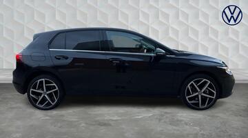 2023 Volkswagen TSI 13kWh Style DSG Euro 6 5-door (Black) - Image: 4