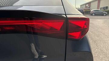 2024 CUPRA 77kWh VZ2 SUV Coupe Auto 4-doorive 5dr (Blue) - Image: 18