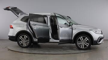 2022 Volkswagen TSI Elegance DSG Euro 6 5-door (Silver) - Image: 10