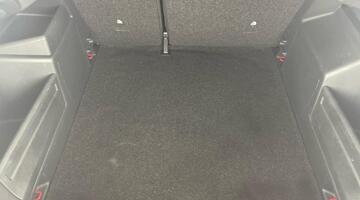 2021 Škoda 1.0 TSI Monte Carlo Euro 6 5-door (Red) - Image: 28