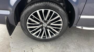 2020 Volkswagen 2.0 TDI Executive DSG Euro 6 5-door (Blue) - Image: 28