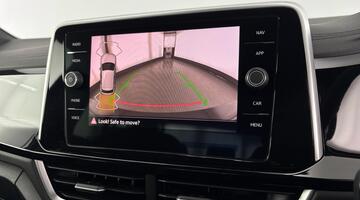 2025 Volkswagen TSI R-Line DSG Euro 6 5-door (Black) - Image: 7