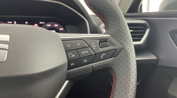 2025 SEAT EHybrid 25.8kWh FR DSG Euro 6 5-door (Black) - Image: 23