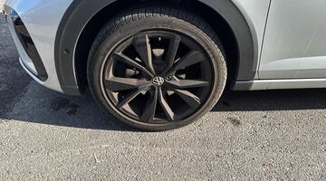 2025 Volkswagen 1.0 TSI R-Line DSG Euro 6 5-door (Silver) - Image: 26