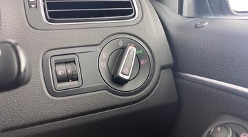 2017 Volkswagen TSI BlueMotion Tech Match Edition Euro 6 3-door (Black) - Image: 23